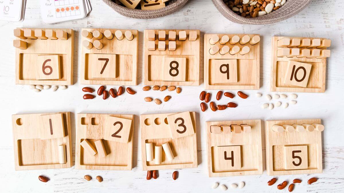 Little Bud Kids Ten Frame Number Pegs Montessori Math Toy with Beads